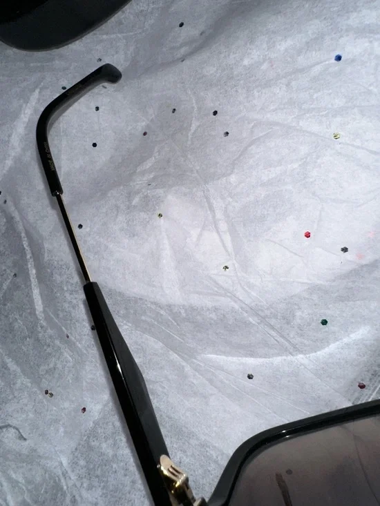 Carrera Black Frame Sunglasses with Gradient Brown Lenses - Picture 8 of 8